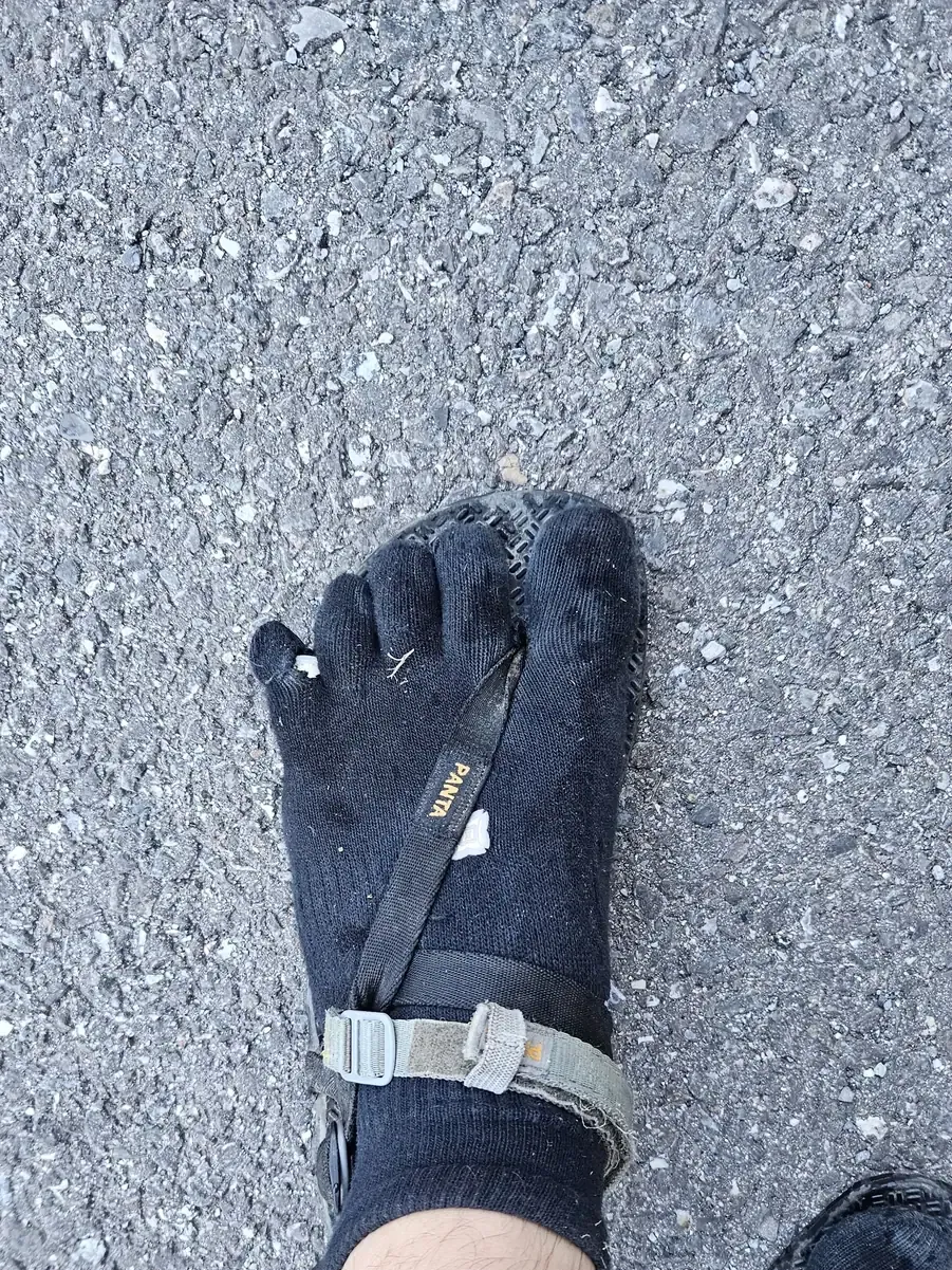 Orteil protégé dans une chaussette à doigts
